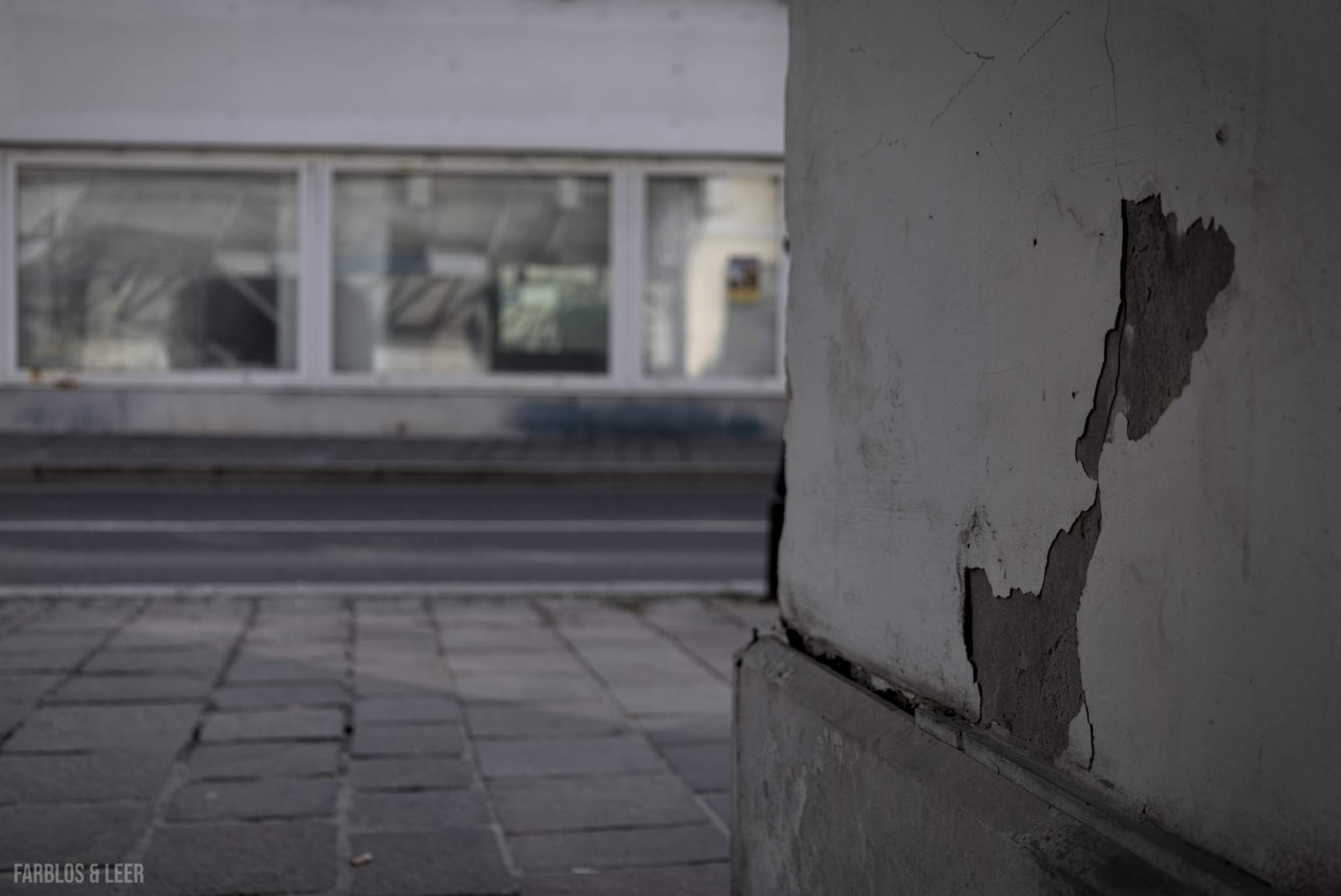 05_Farblos und leer.jpg