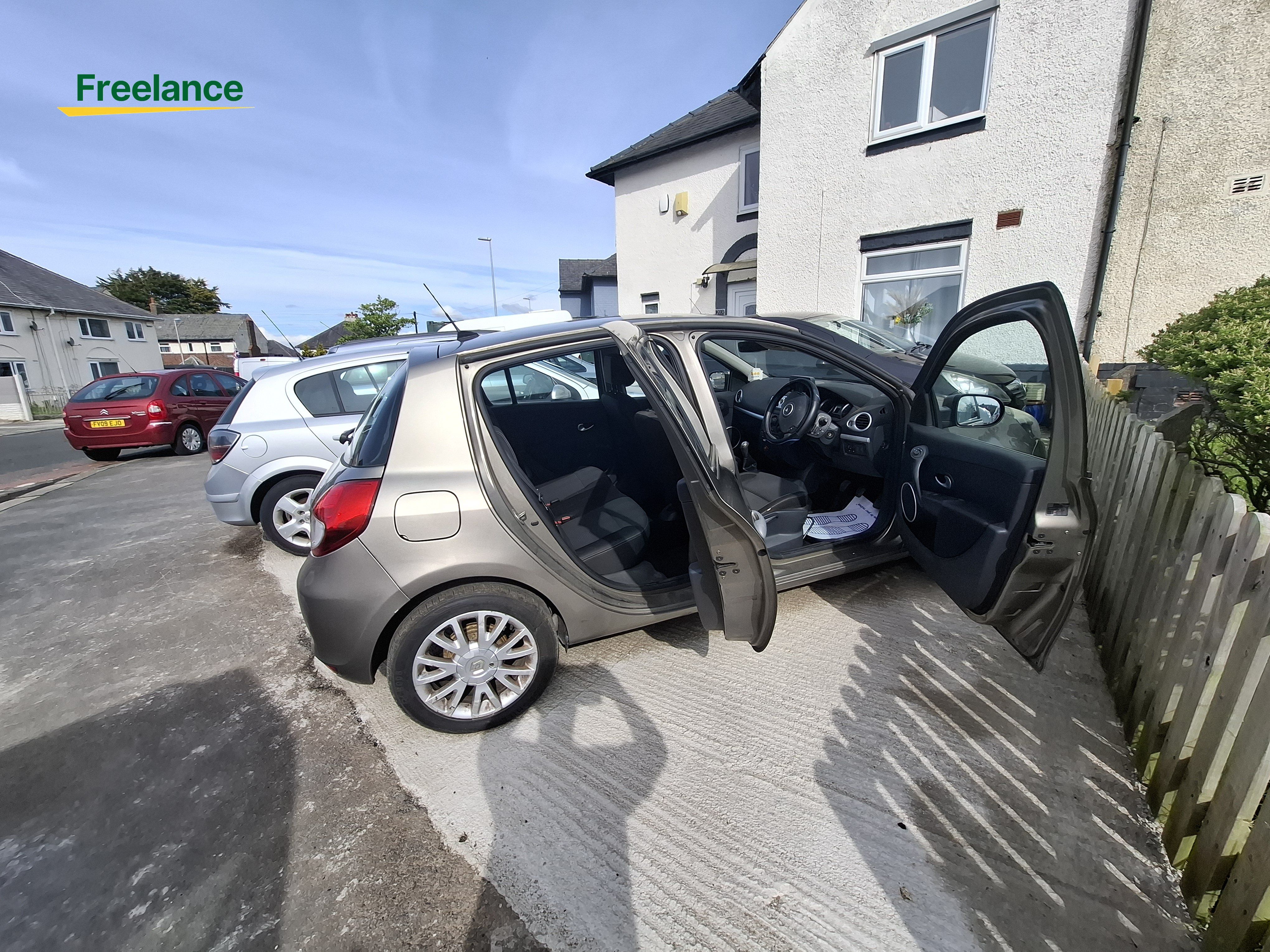 2010 Renault Clio image 5