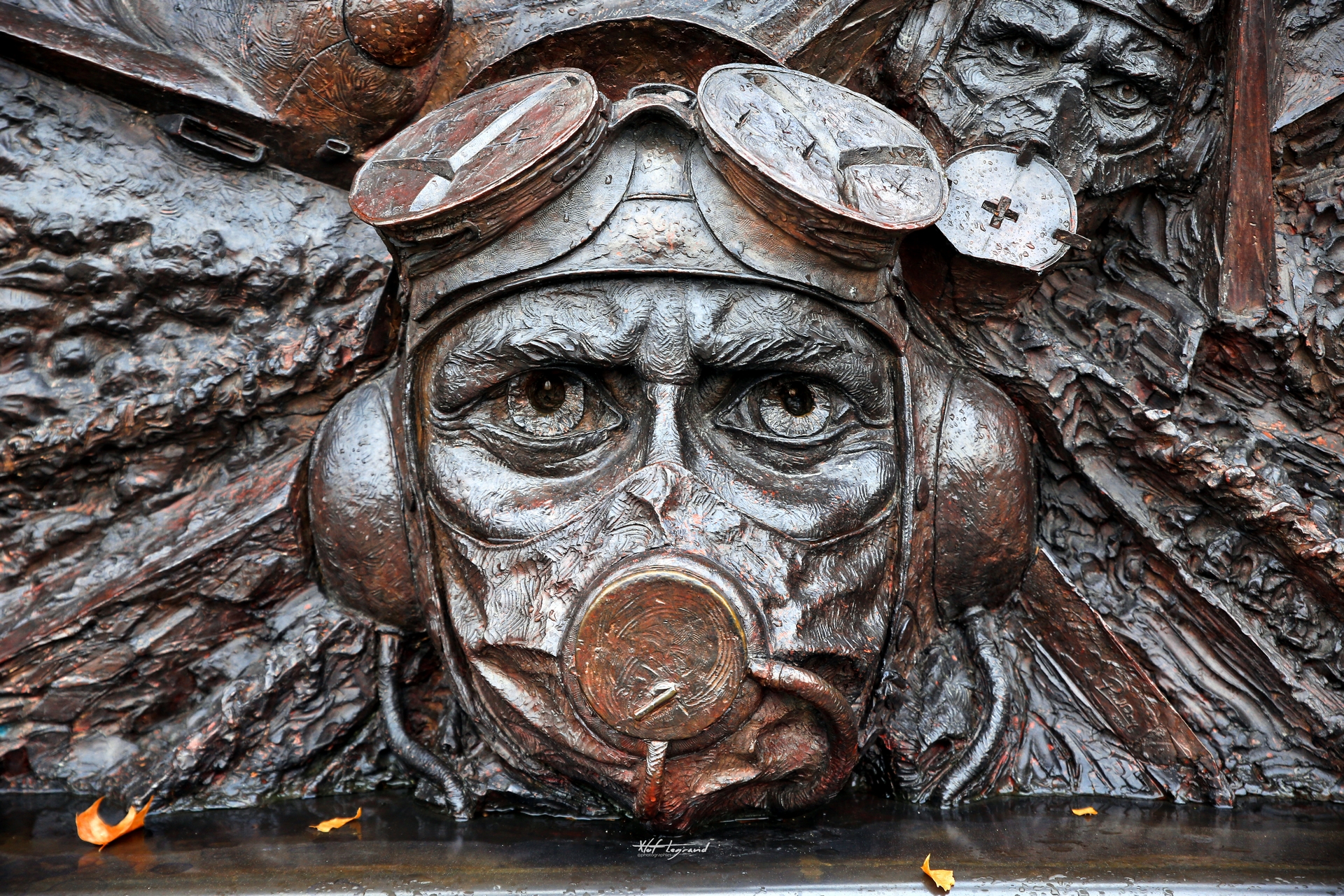 The Battle of Britain Memorial on the Thames Embankment
#A1710 - London - 01/12/2018