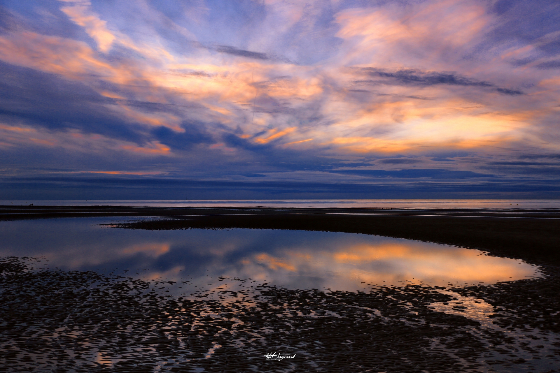 Reflets à Zuydcoote | Xtof-Photographie