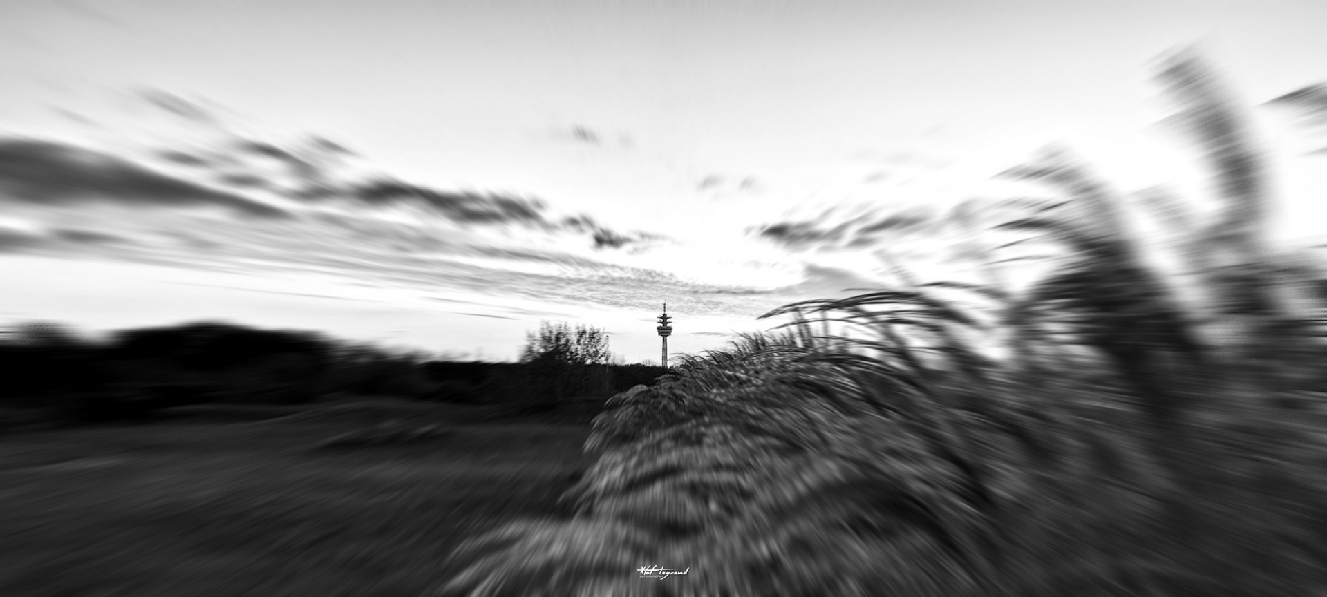 La Tour hertzienne | Xtof-Photographie