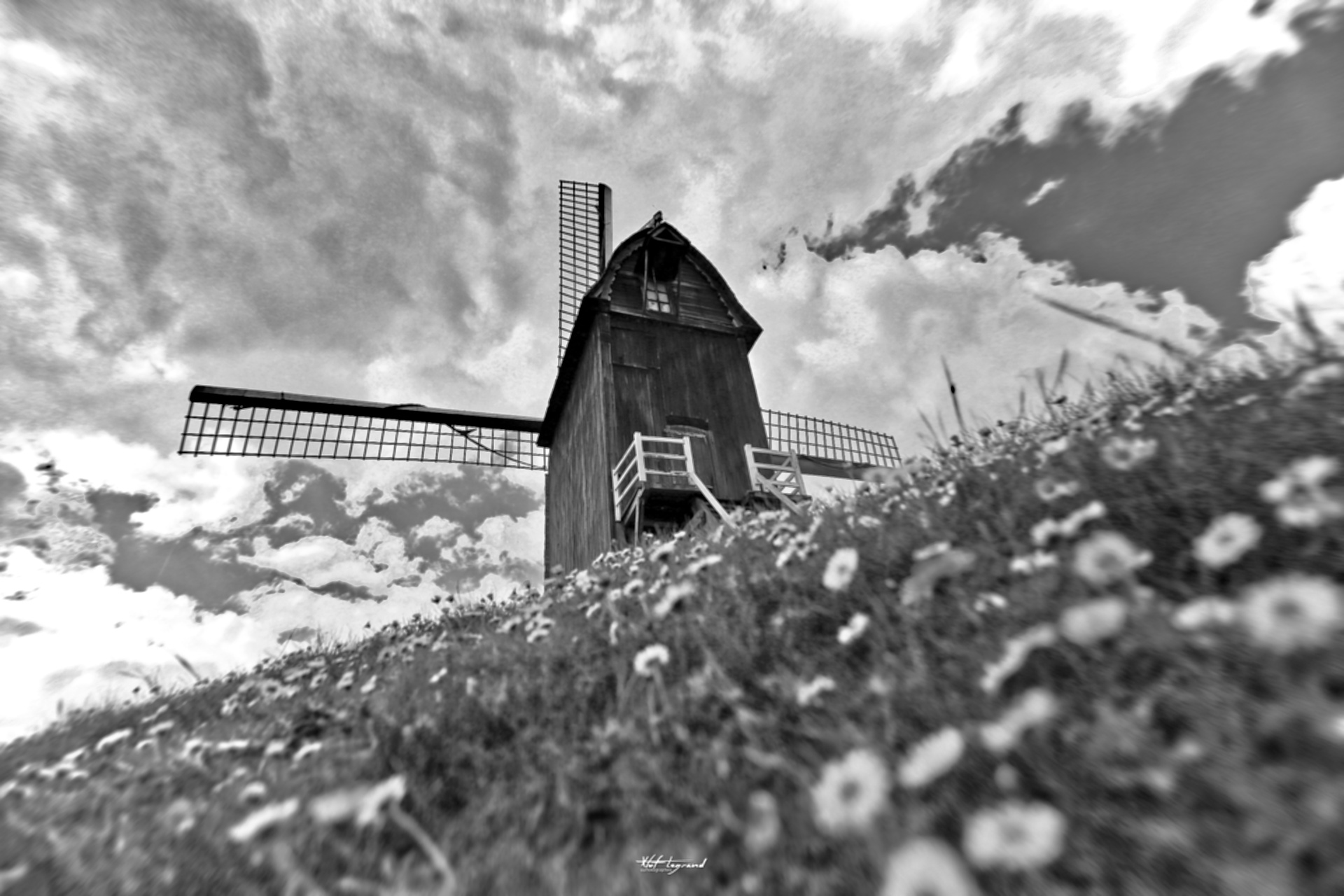 Un ciel d'avril chargé | Xtof-Photographie