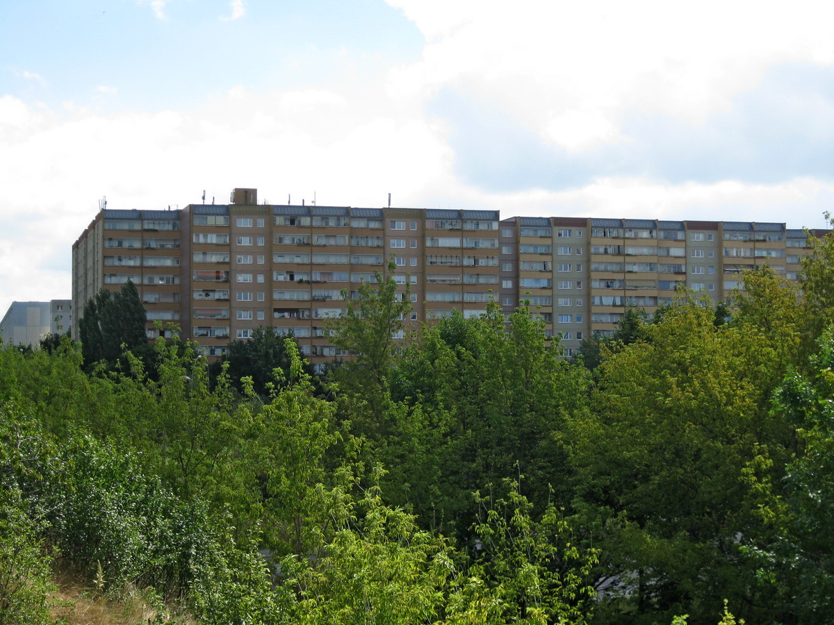 Oost-Berlijn, betonnen flats volgens het principe van Plattenbau