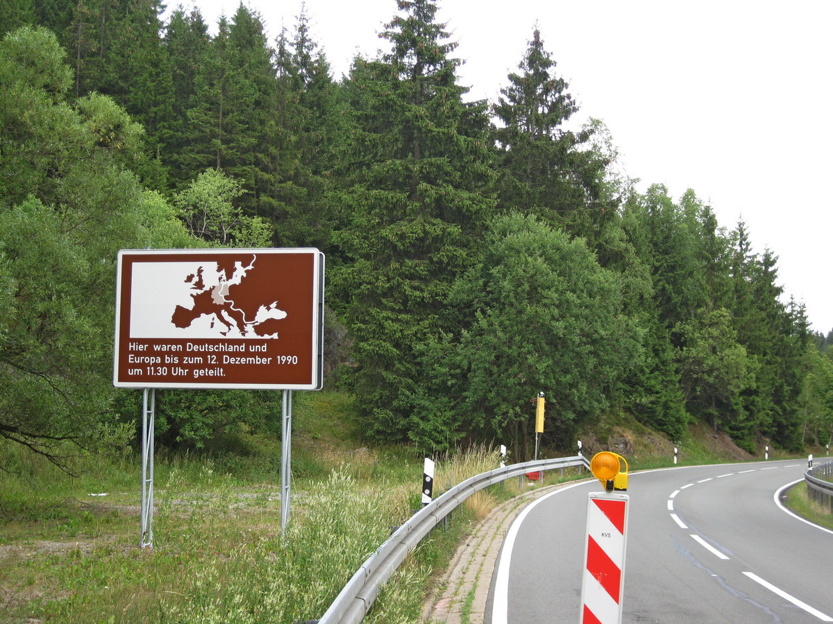 Plaats waar vroeger de grens tussen de BRD en de DDR lag. Van Freyburg naar Goslar