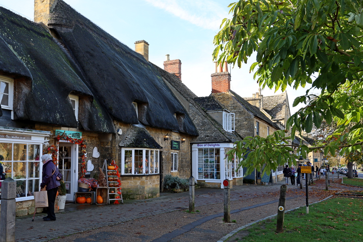 Broadway, High Street. Cotswolds