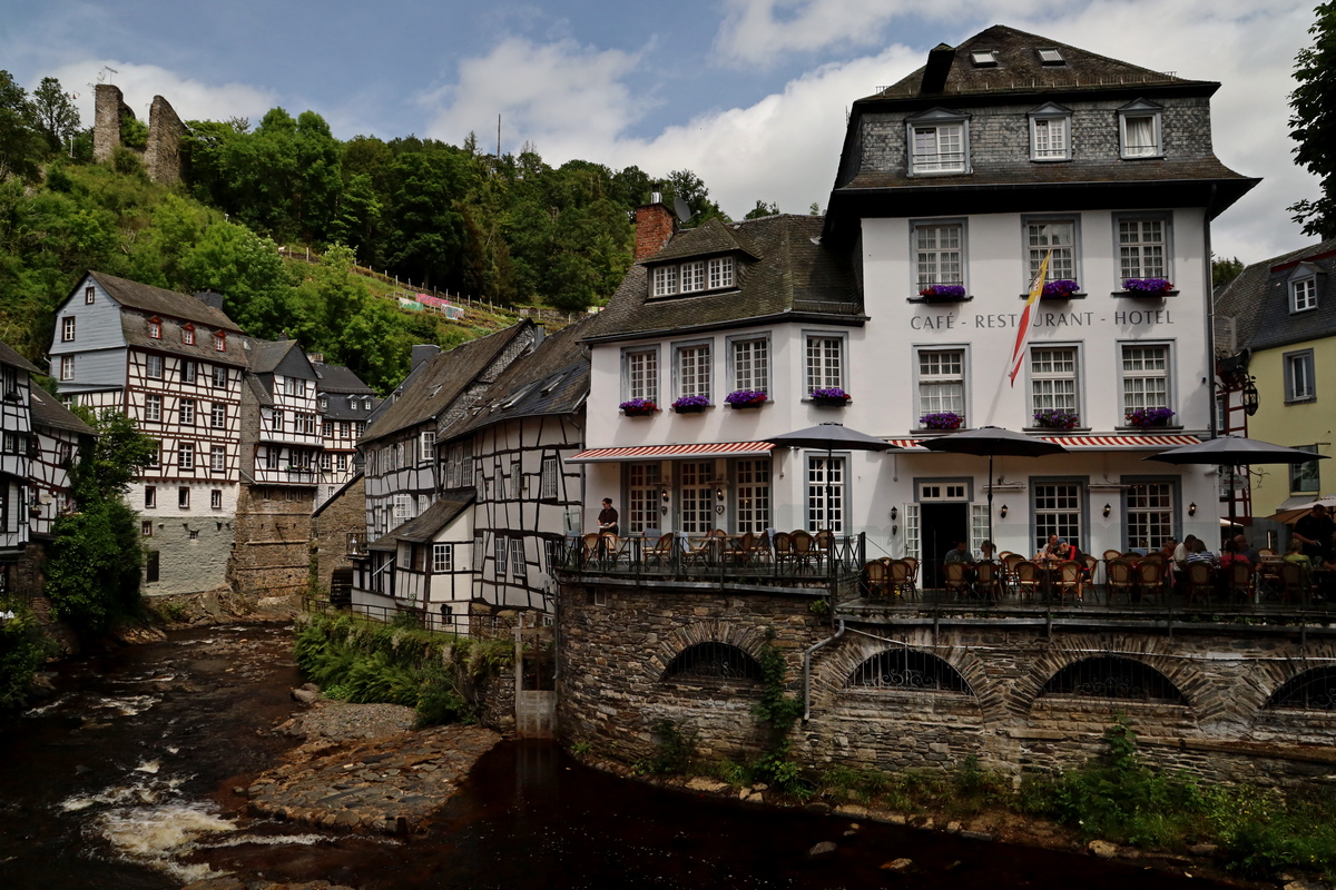 Monschau. Klik op de afbeelding om het verslag van deze dag te lezen