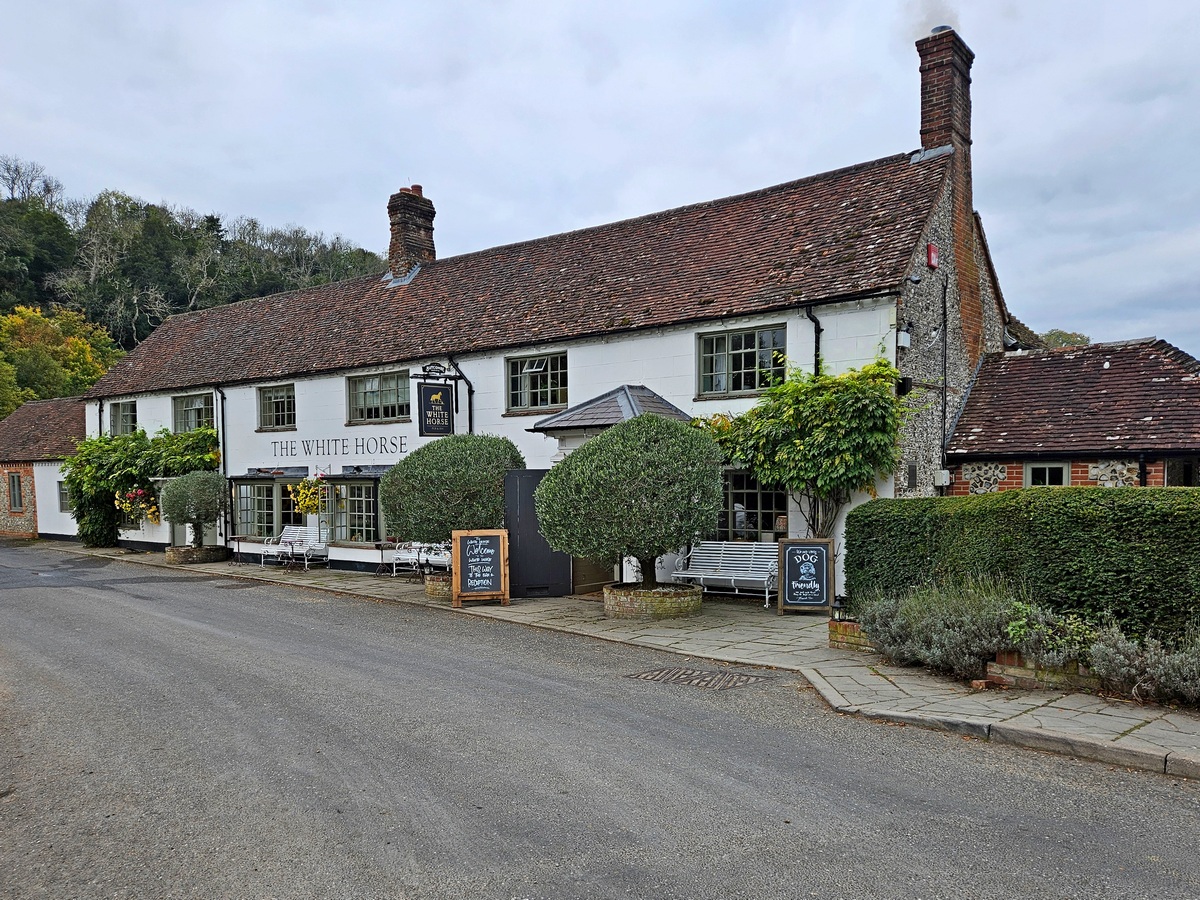 The White Horse, Chilgrove
