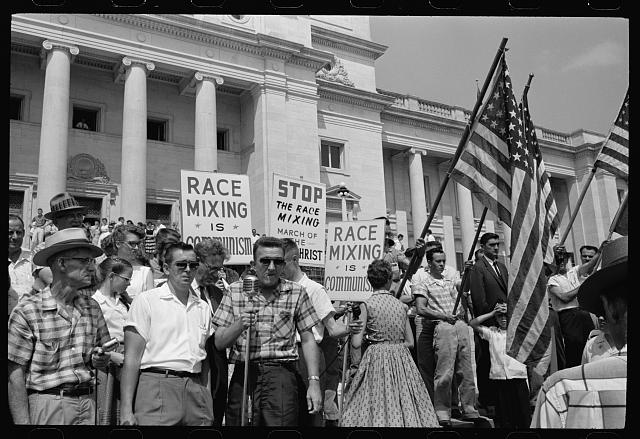 Little Rock, August 20, 1959. Rally at state capitol
https://www.loc.gov/pictures/item/2009632339/