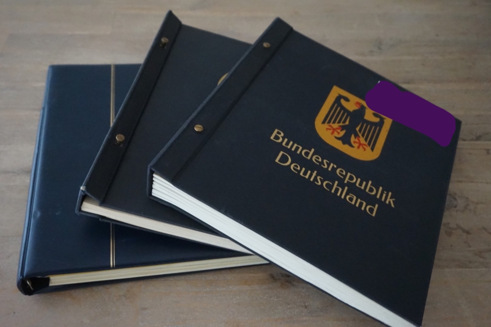 Germany and Berlin stamp collection in 3 albums