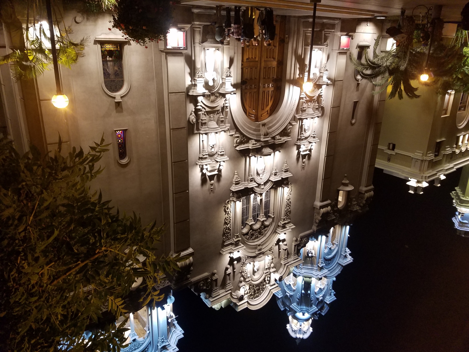 Lima Parroquia La Virgen Milagrosa