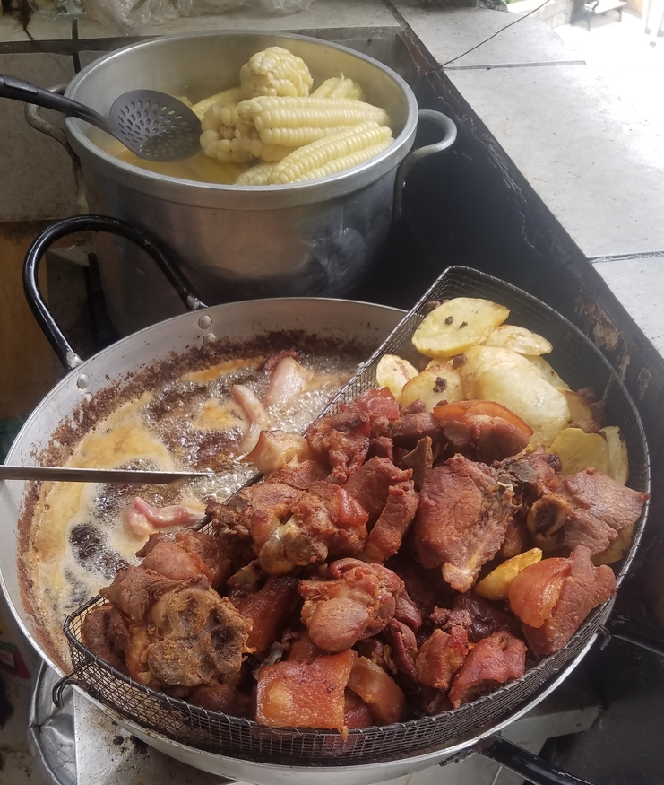 Chicharrones En La Freidora