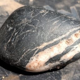 Photo_stone_03.jpg