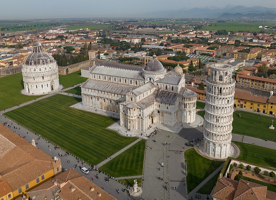 La piazza dei miracoli