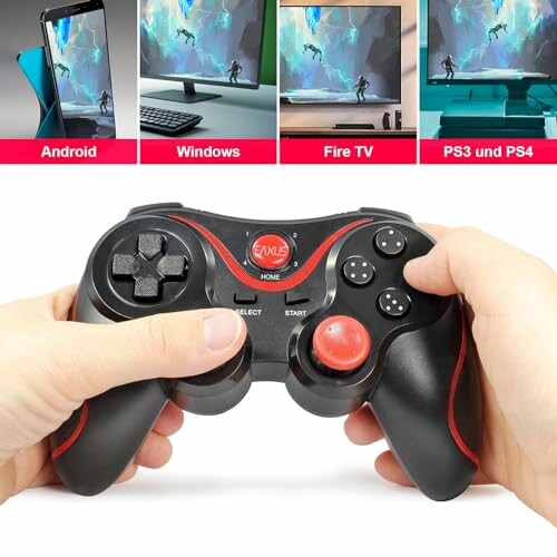 Person hält einen Gaming-Controller, kompatibel mit mehreren Plattformen