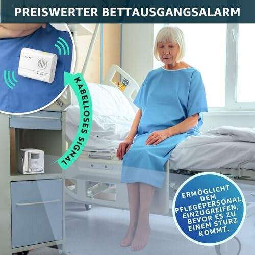 Ältere Frau sitzt auf Krankenhausbett mit Bettalarmgerät.