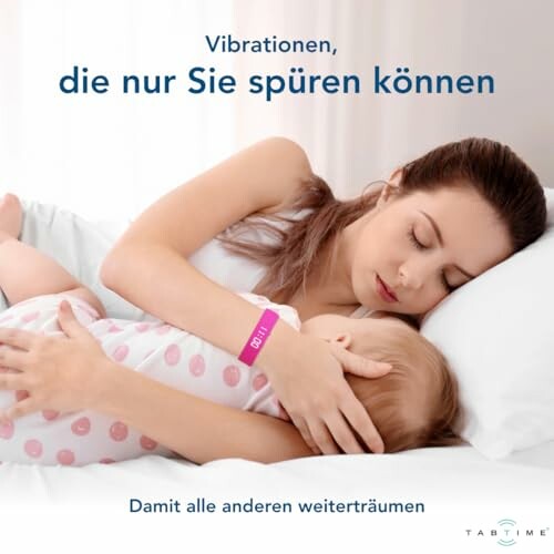Mutter schläft neben Baby mit Vibrationsarmband