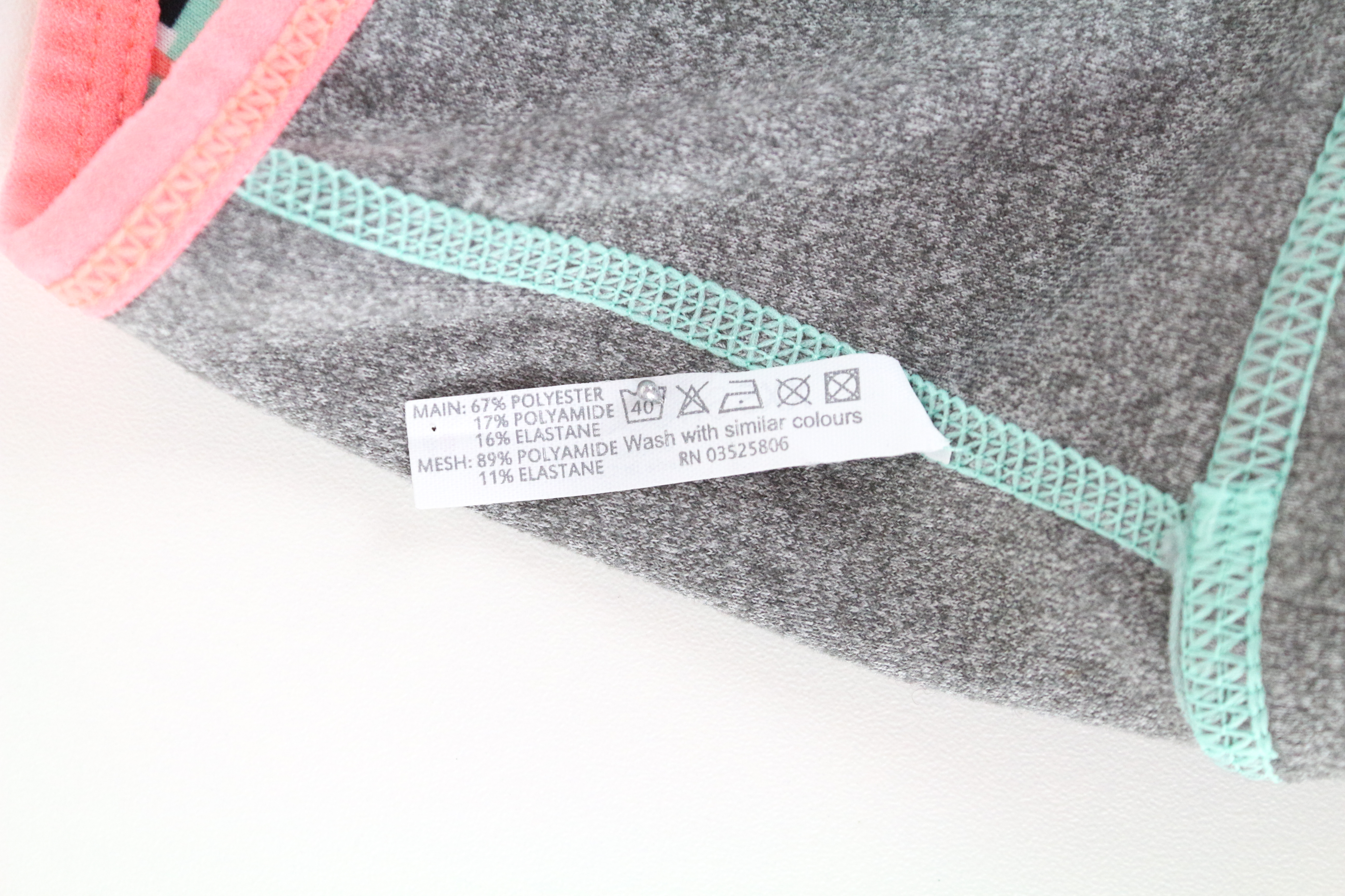 Sweaty Betty achats Réversible Maille Sport Soutien-Gorge 2XS Gris à Motifs de Femmes