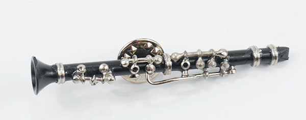 spilla clarinetto 6 cm  con astuccio regalo