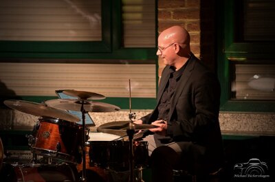 20250328-203524-DSC_3469_v2