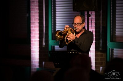 20250328-204431-DSC_3508_v2