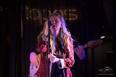 20250329-212733-DSC_3818_v2