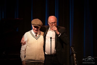 20250409-200513-DSC_3943_v1