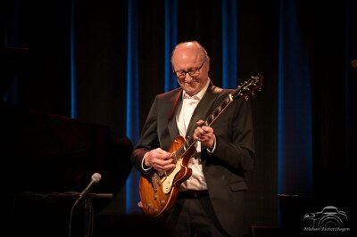 20250409-202112-DSC_4010_v1