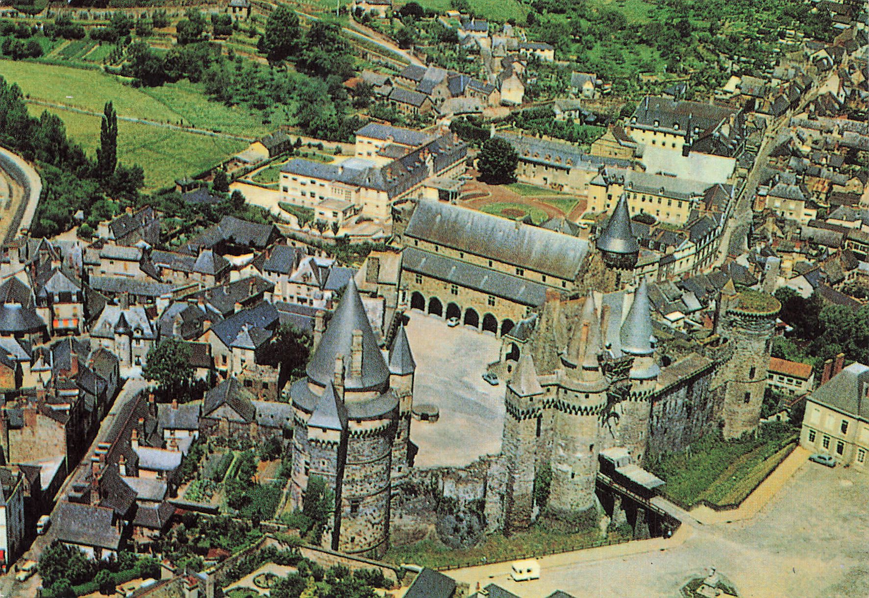 35 VITRE