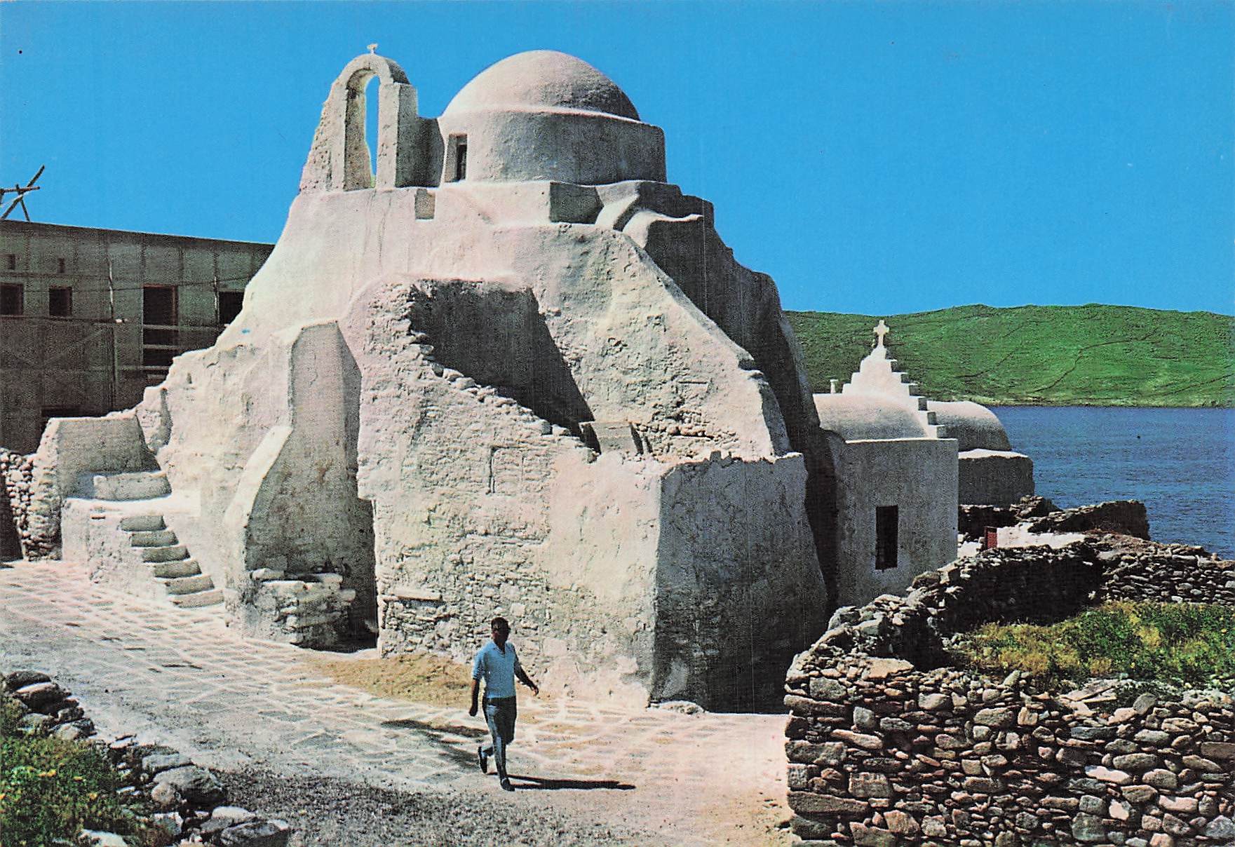 GRECE MYKONOS EGLISE DE PARAPORTIANI
